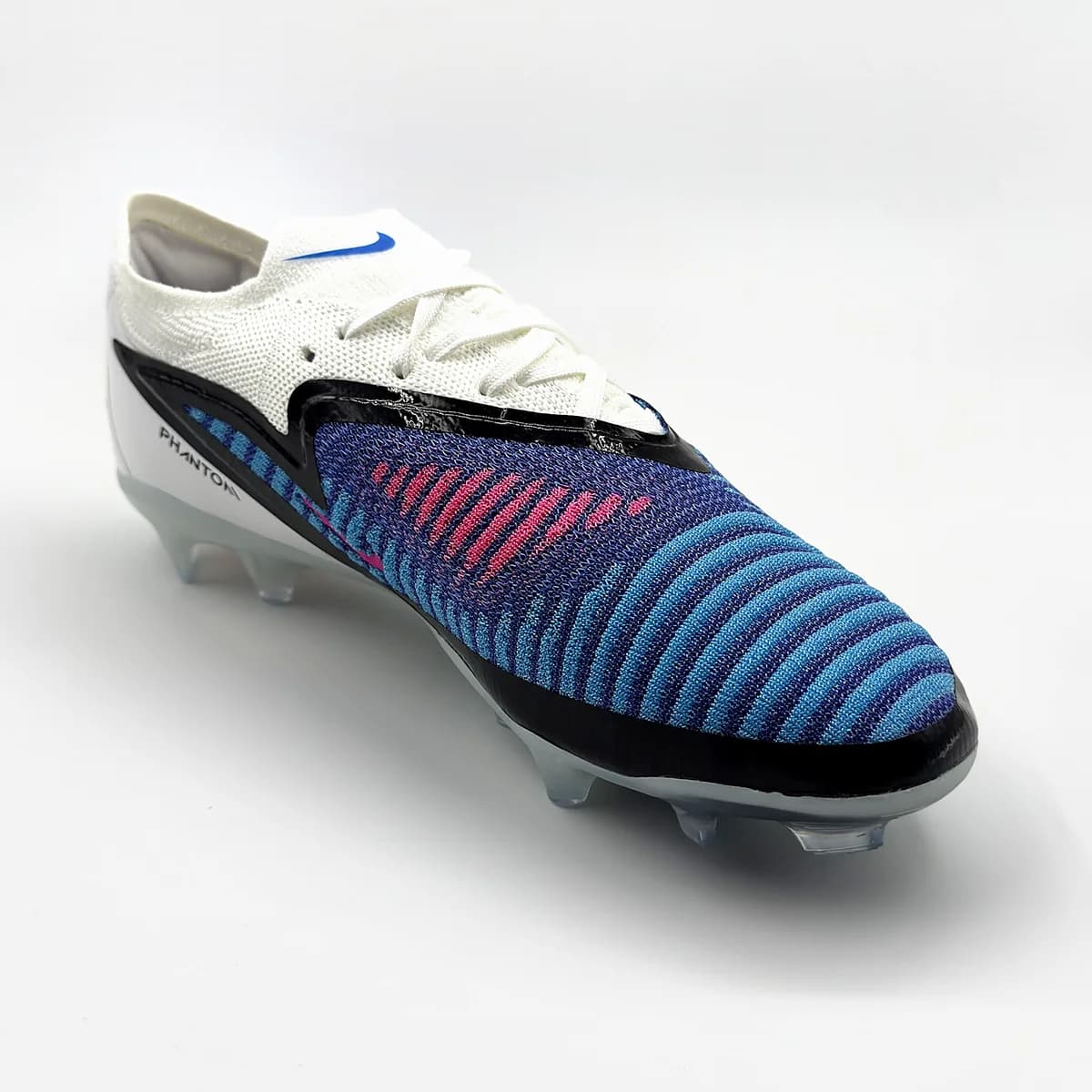 Botín Nike Phantom GX III Fútbol 11 — foto 2 de 3