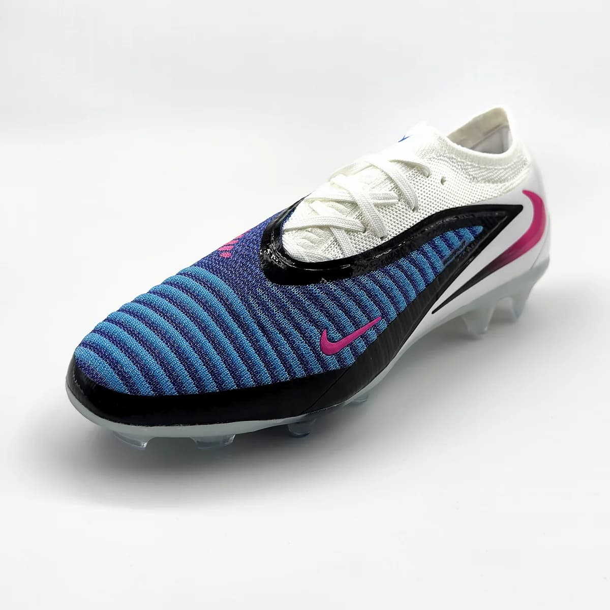 Botín Nike Phantom GX III Fútbol 11 — foto 1 de 3